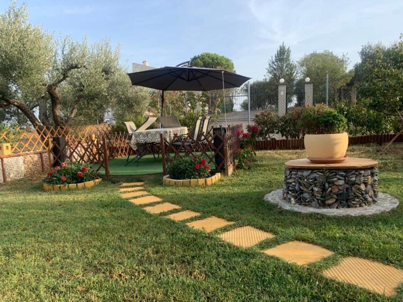 Dora'S Garden Villa Alexandroupoli Eksteriør billede